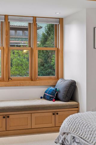 2305 Newton Avenue S, Minneapolis, MN 55405