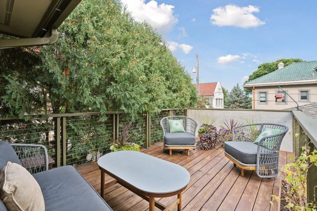 2305 Newton Avenue S, Minneapolis, MN 55405