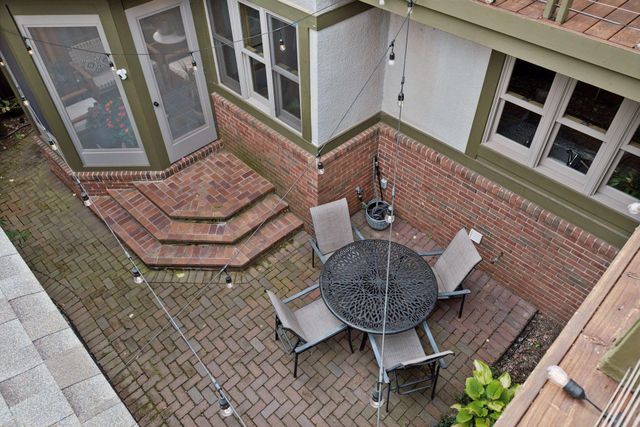 2305 Newton Avenue S, Minneapolis, MN 55405