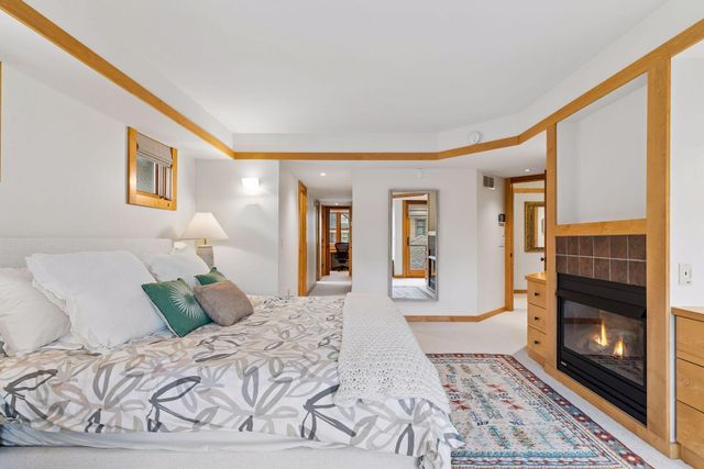 2305 Newton Avenue S, Minneapolis, MN 55405