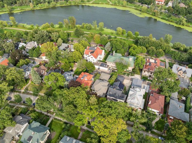 2305 Newton Avenue S, Minneapolis, MN 55405