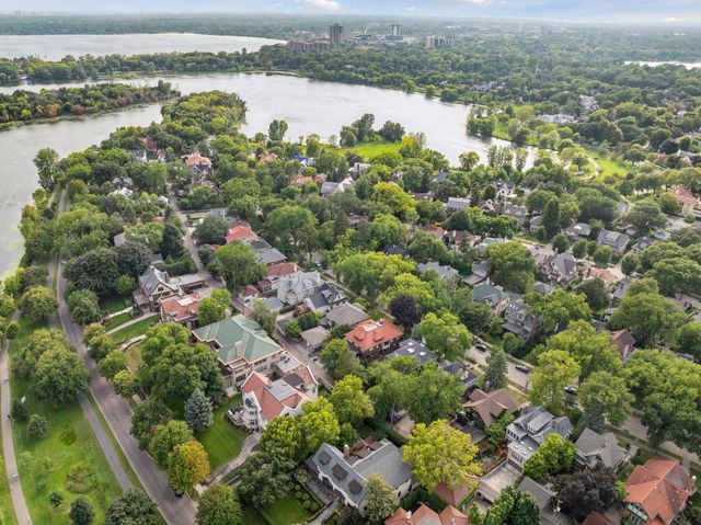 2305 Newton Avenue S, Minneapolis, MN 55405