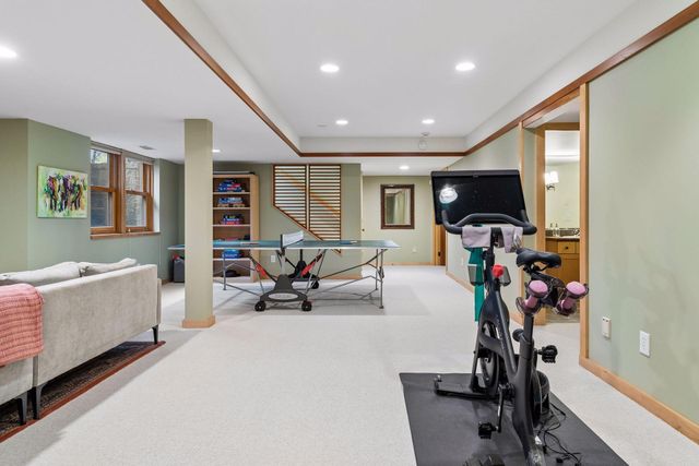 2305 Newton Avenue S, Minneapolis, MN 55405