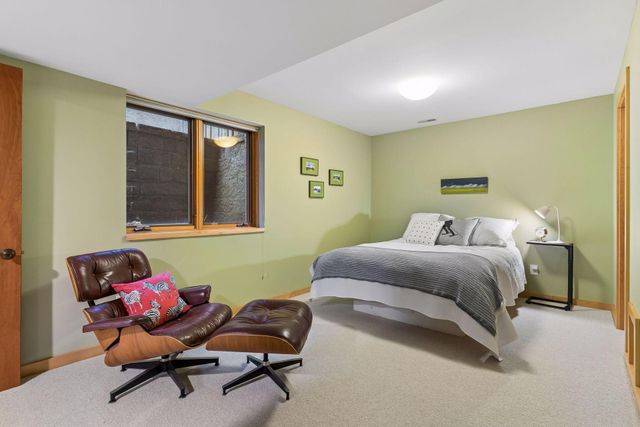 2305 Newton Avenue S, Minneapolis, MN 55405