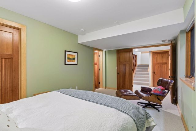 2305 Newton Avenue S, Minneapolis, MN 55405