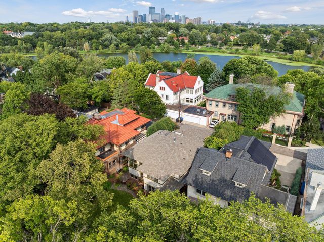 2305 Newton Avenue S, Minneapolis, MN 55405