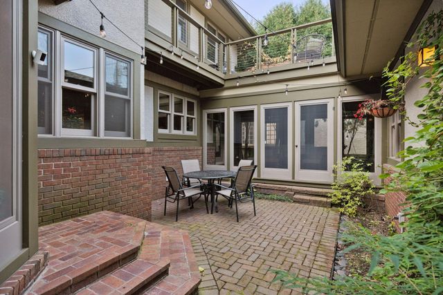 2305 Newton Avenue S, Minneapolis, MN 55405