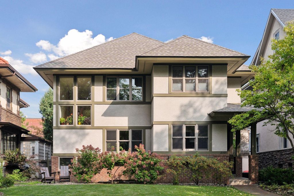 2305 Newton Avenue S, Minneapolis, MN 55405