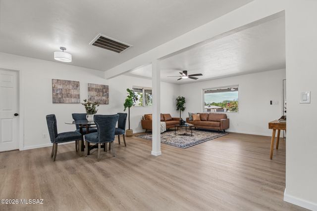 6702 E Koralee Street, Tucson, AZ 85710