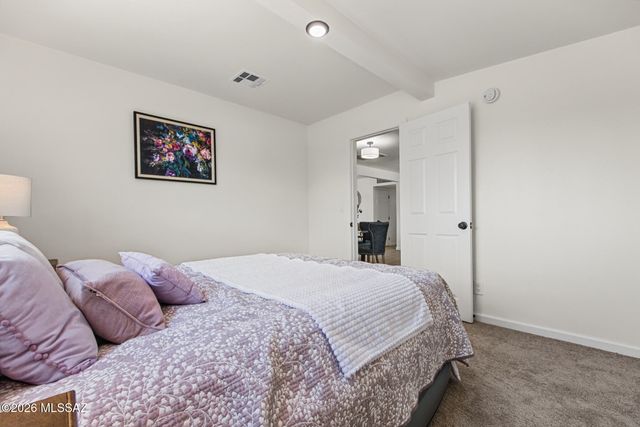 6702 E Koralee Street, Tucson, AZ 85710