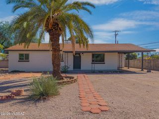 6702 E Koralee Street, Tucson, AZ 85710