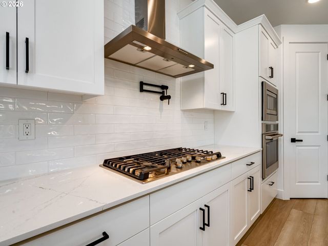 5954 SORRENTO St, Salem, OR 97306