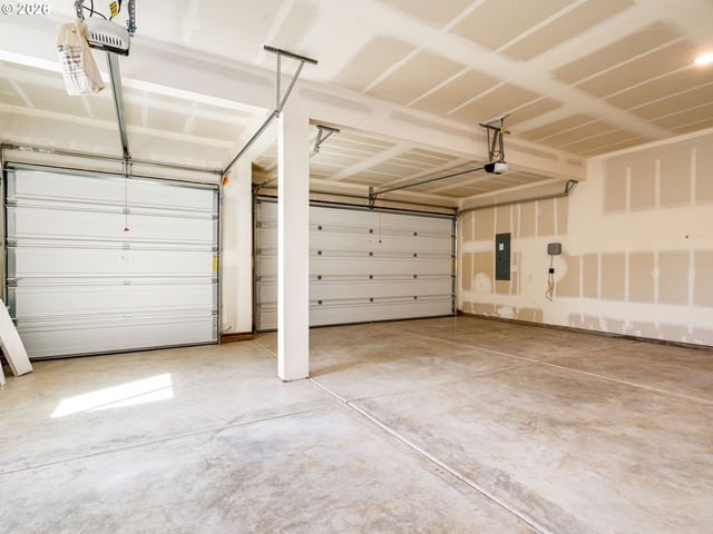 5954 SORRENTO St, Salem, OR 97306