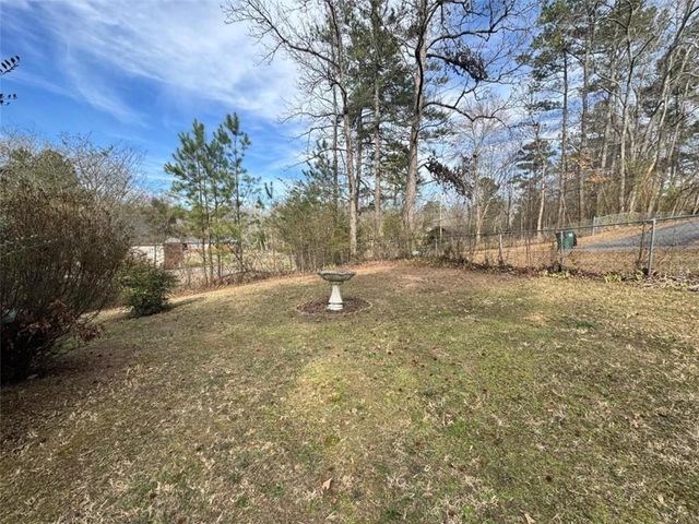 105 Atlas Way, Calhoun, GA 30701