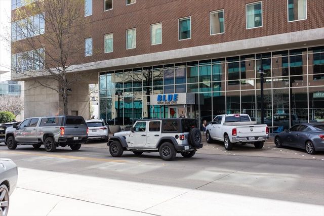 3100 W 7th Street 719, Fort Worth, TX 76107