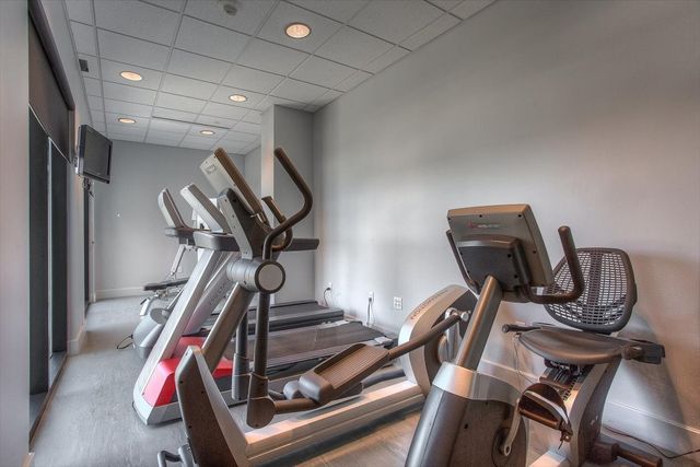 3100 W 7th Street 719, Fort Worth, TX 76107