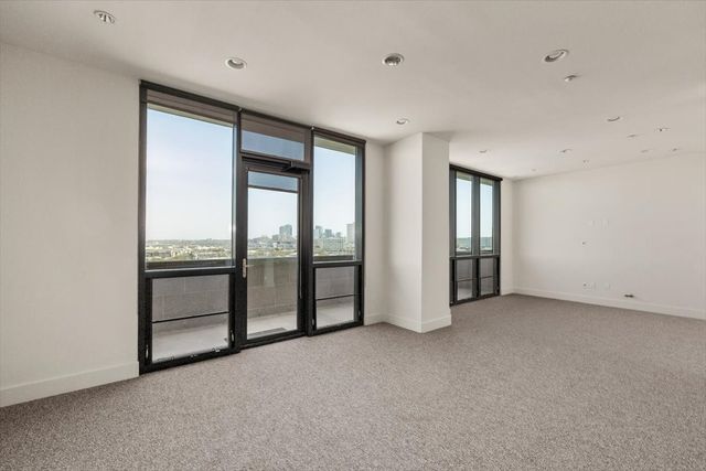 3100 W 7th Street 719, Fort Worth, TX 76107