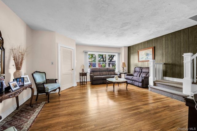 1832 Narragansett Avenue Avenue, Bronx, NY 10461