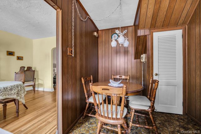 1832 Narragansett Avenue Avenue, Bronx, NY 10461