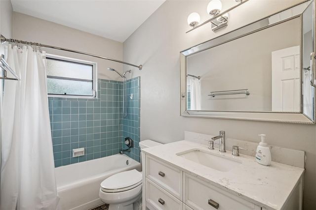 3218 CARNINE DRIVE, Orlando, FL 32806