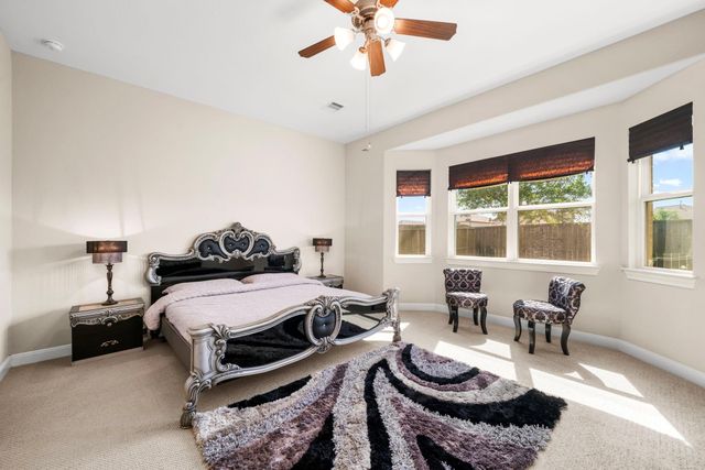 4335 Million Bells Way, Richmond, TX 77406