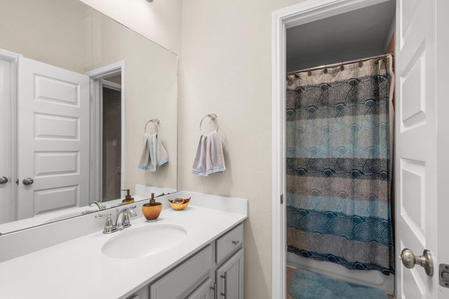 4335 Million Bells Way, Richmond, TX 77406