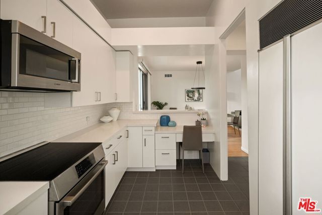 611 Pacific Street, Santa Monica, CA 90405