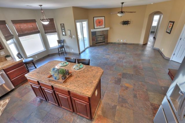 6801 Varni Way, Hughson, CA 95326