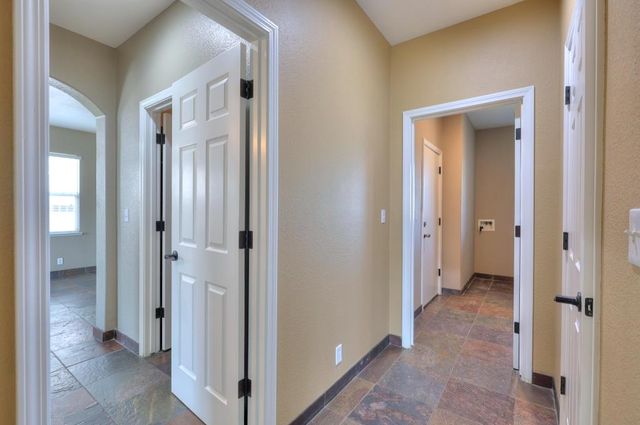 6801 Varni Way, Hughson, CA 95326