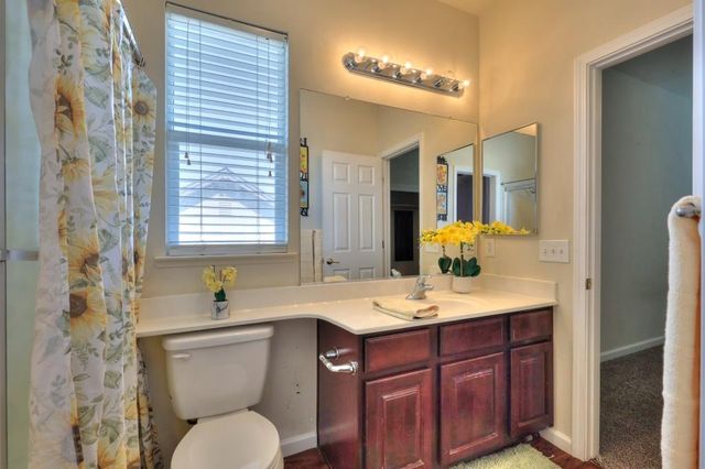 6801 Varni Way, Hughson, CA 95326