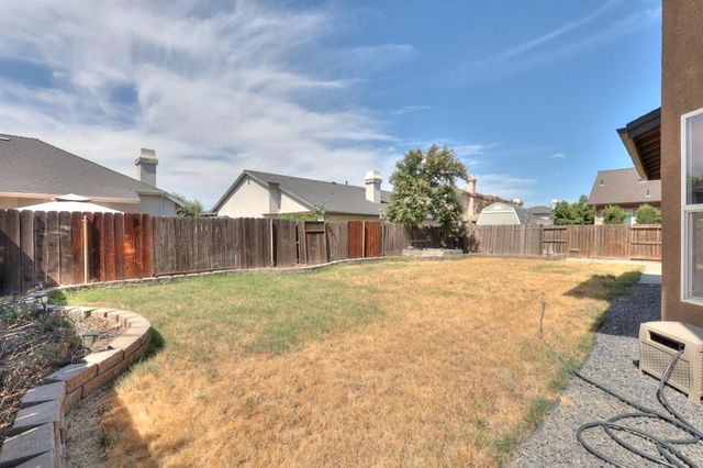 6801 Varni Way, Hughson, CA 95326