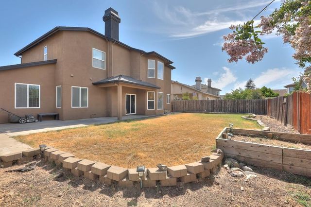 6801 Varni Way, Hughson, CA 95326