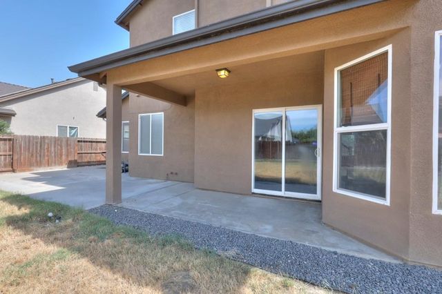 6801 Varni Way, Hughson, CA 95326