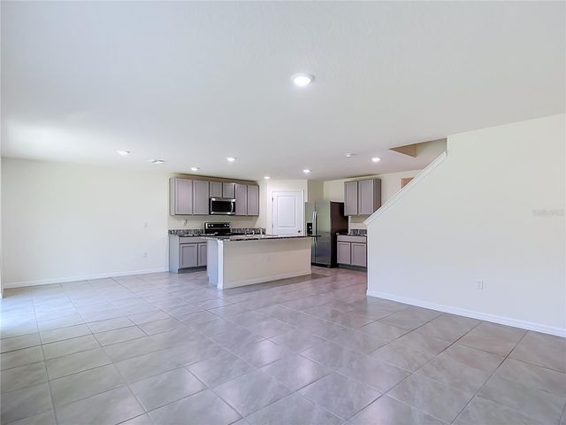 7737 ROSEWOOD GARDEN LOOP, Tampa, FL 33637