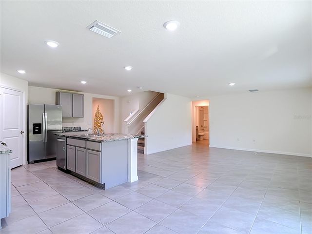 7737 ROSEWOOD GARDEN LOOP, Tampa, FL 33637
