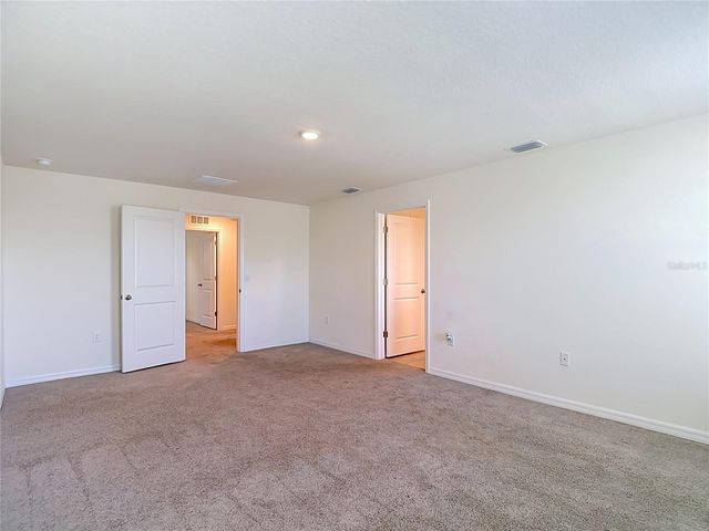 7737 ROSEWOOD GARDEN LOOP, Tampa, FL 33637
