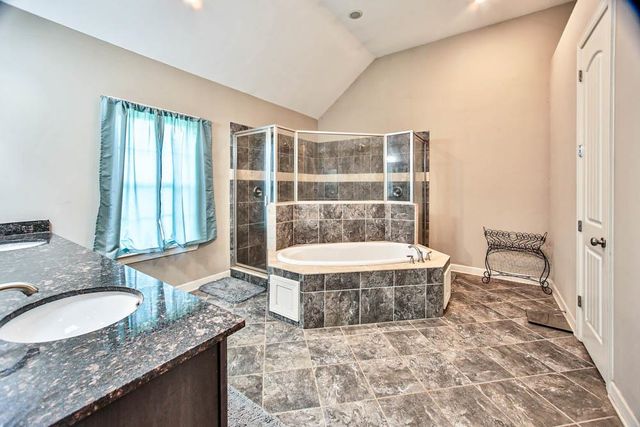 12588 MAGNOLIA BEND DR, Arlington, TN 38002