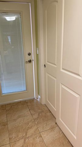 2841 Somerset Drive 112, Lauderdale Lakes, FL 33311