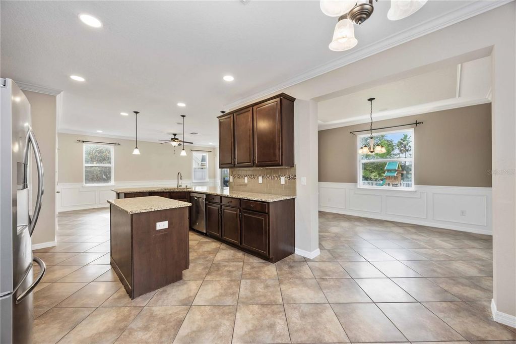 Image 19 of property listing at 3937 KING BRIDGE PLACE, Ellenton, FL 34222