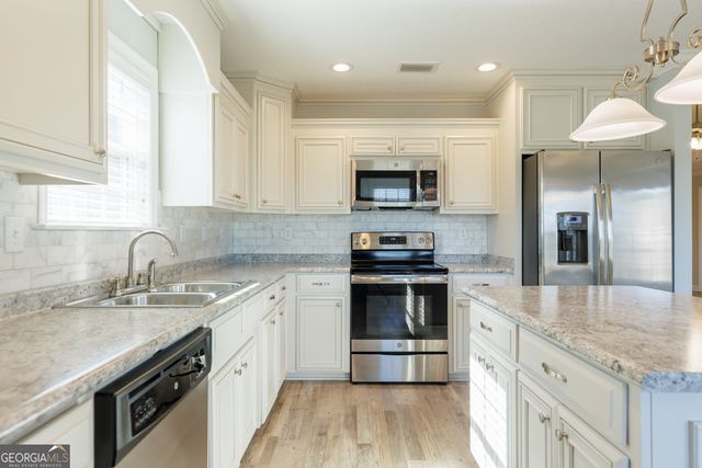 4160 Willow Round Road, Hahira, GA 31632