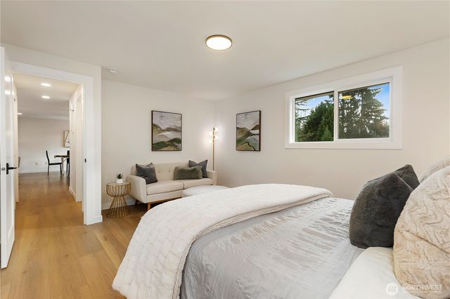 15833 NE 110th Street, Redmond, WA 98052