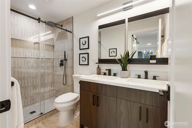 15833 NE 110th Street, Redmond, WA 98052