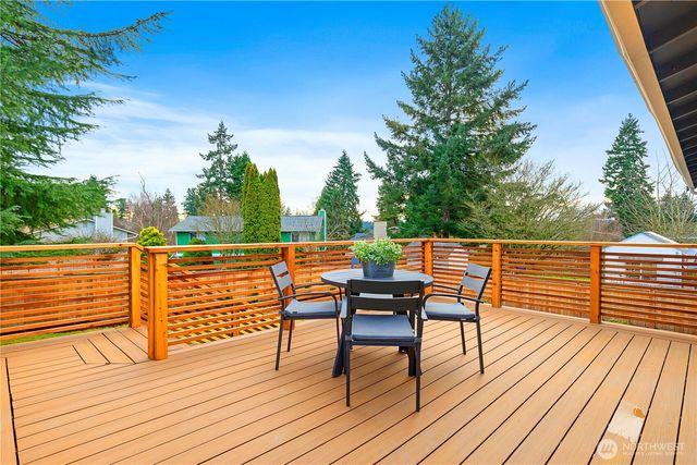 15833 NE 110th Street, Redmond, WA 98052