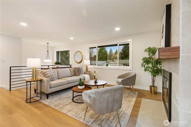 15833 NE 110th Street, Redmond, WA 98052