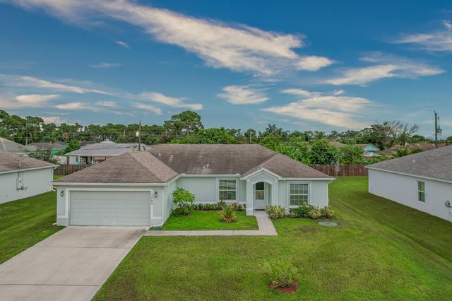 3049 SW Lucerne Street, Port St Lucie, FL 34953