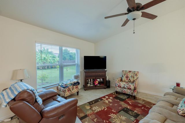 3049 SW Lucerne Street, Port St Lucie, FL 34953