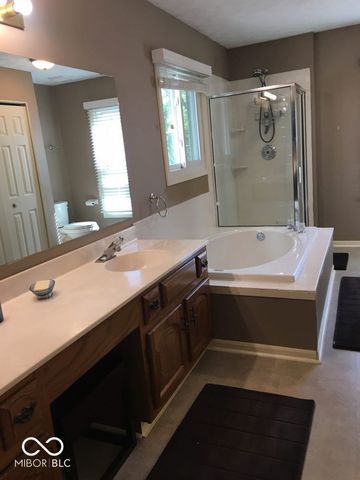 7569 Cherry Hill Drive, Indianapolis, IN 46254