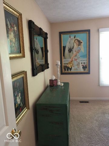 7569 Cherry Hill Drive, Indianapolis, IN 46254