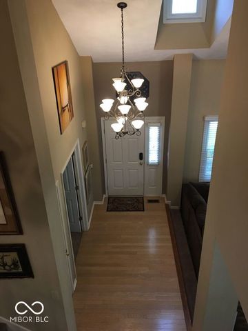 7569 Cherry Hill Drive, Indianapolis, IN 46254