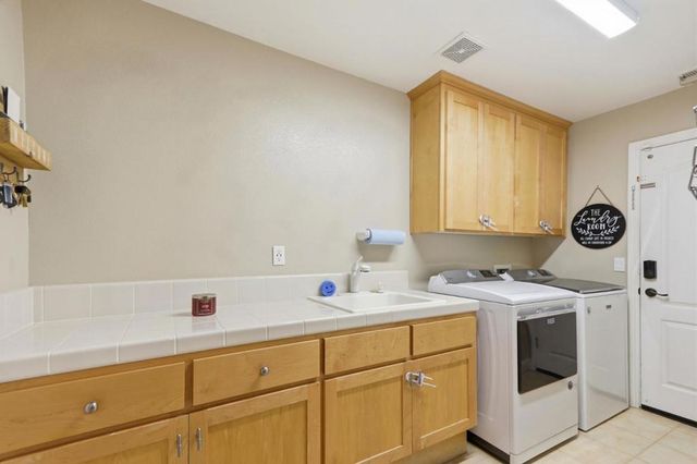 16815 Cabernet Circle, Morgan Hill, CA 95037